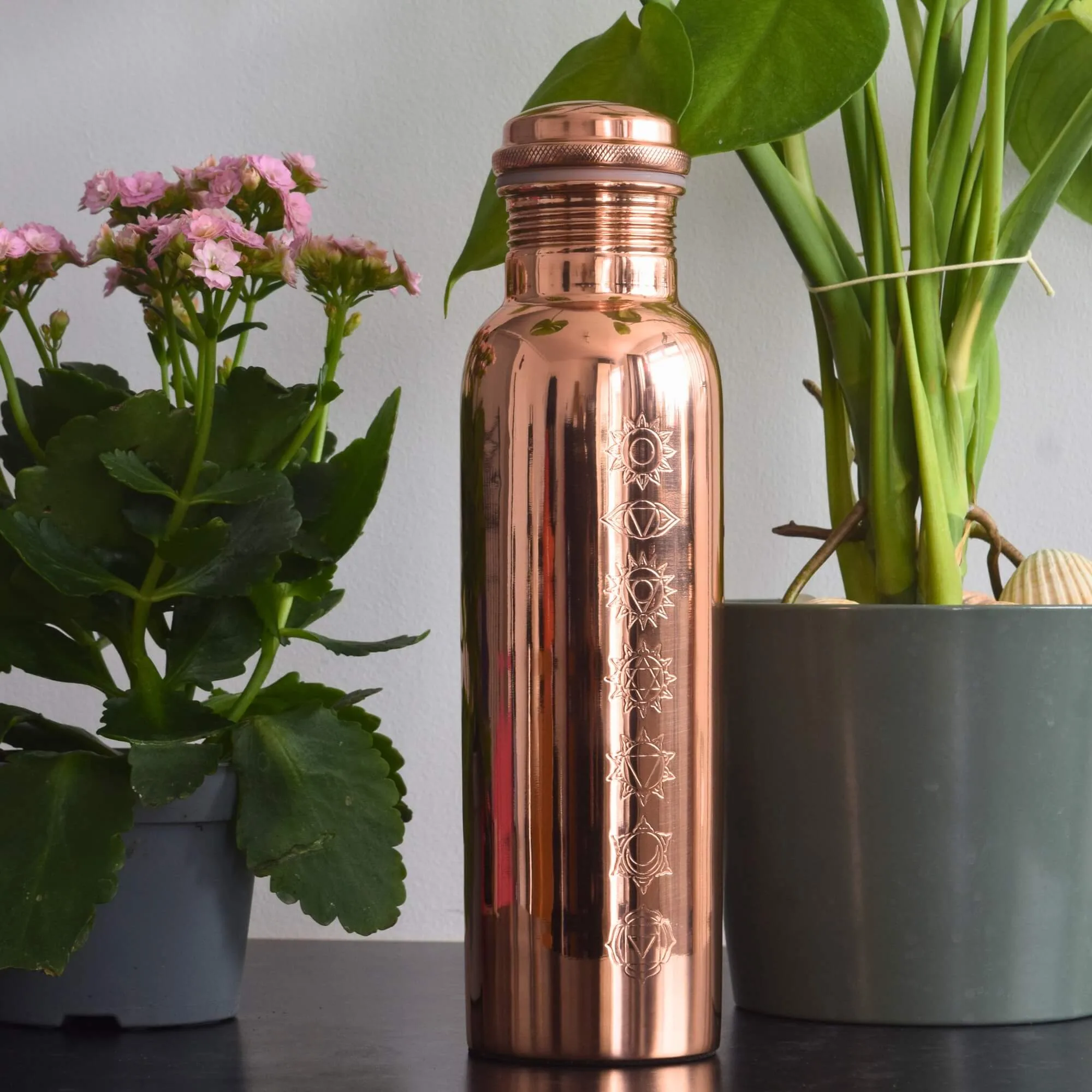 7 Chakra Copper Water Bottle 1L | Hand Etched Crown to Root | Yoga Gift For Her | UK Stock - Image 2
